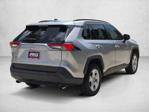 Silver Sky Metallic 2020 Toyota RAV4 XLE