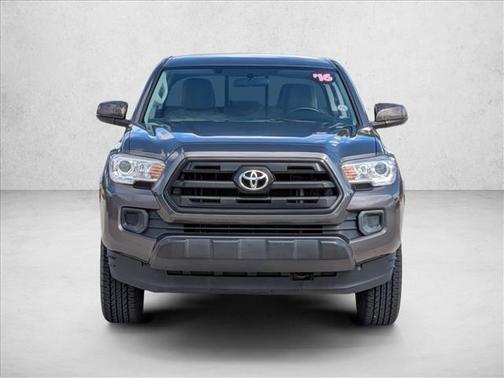 2016 Toyota Tacoma SR