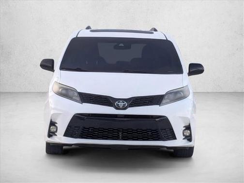 2020 Toyota Sienna SE Premium