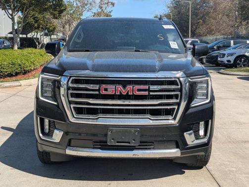 2024 GMC Yukon SLT