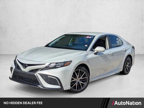 Ice Edge 2024 Toyota Camry SE