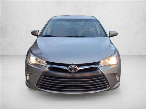 Creme Brulee Mica 2017 Toyota Camry LE
