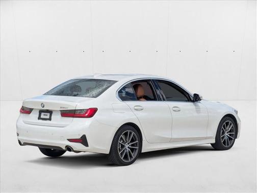 2021 BMW 330 330i