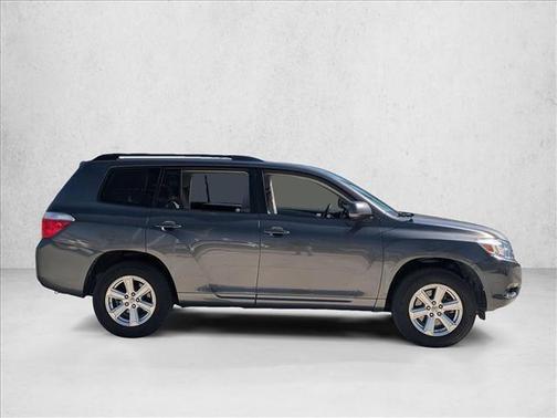 2010 Toyota Highlander SE