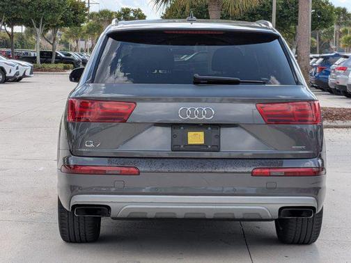 2018 Audi Q7 2.0T Premium Plus