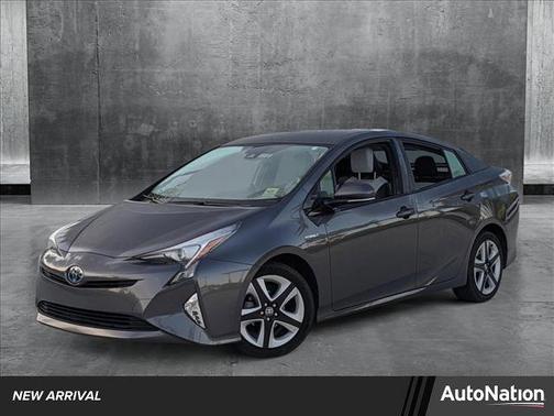2017 Toyota Prius Three Touring