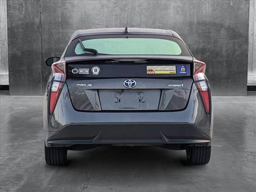 2017 Toyota Prius Three Touring