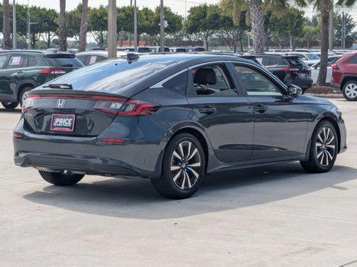2023 Honda Civic EX-L