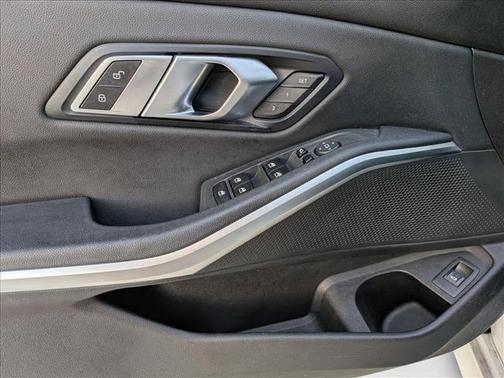 2021 BMW 330 330i