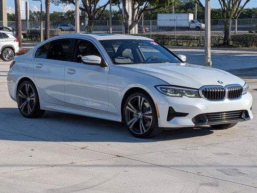 2021 BMW 330 330i