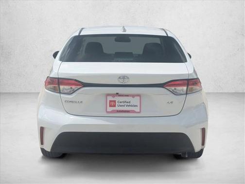 Ice Cap 2024 Toyota Corolla LE