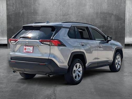 2020 Toyota RAV4 LE