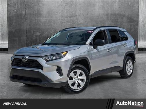 2020 Toyota RAV4 LE