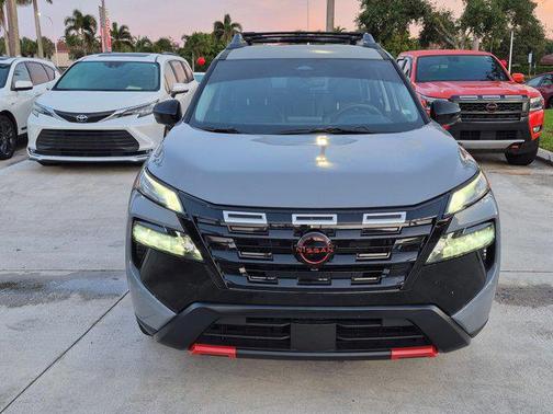Boulder Gray Pearl 2025 Nissan Rogue Rock Creek