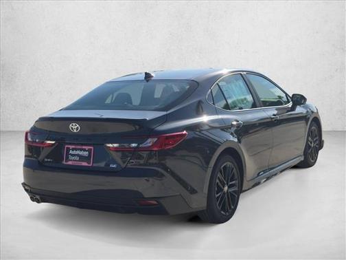 Underground 2026 Toyota Camry SE