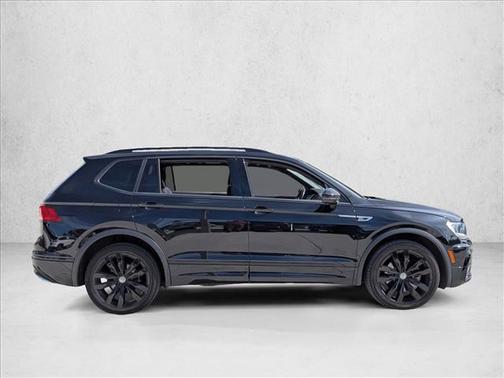 2021 Volkswagen Tiguan 2.0T SE R-Line Black