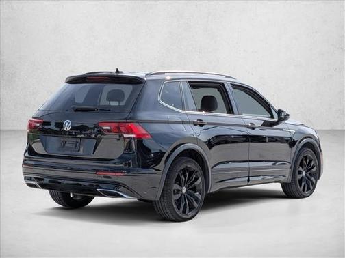 2021 Volkswagen Tiguan 2.0T SE R-Line Black