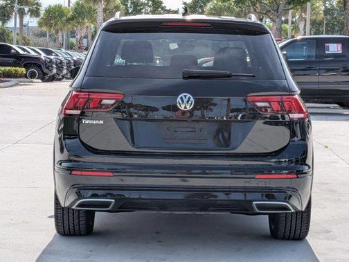2021 Volkswagen Tiguan 2.0T SE R-Line Black
