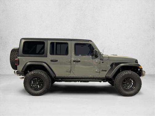 Sting-Gray Clearcoat 2020 Jeep Wrangler Unlimited Willys 4x4