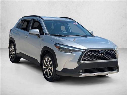 Sonic Silver 2023 Toyota Corolla Cross XLE