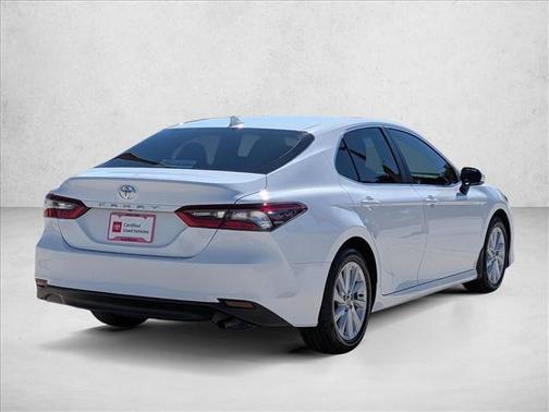 Ice Cap 2024 Toyota Camry LE