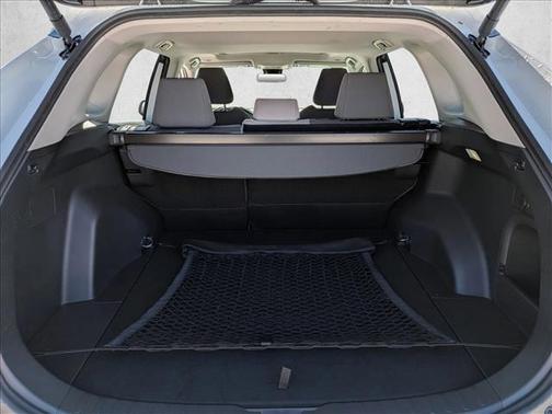 Ice Cap 2025 Toyota RAV4 Hybrid XLE