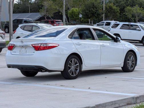 2015 Toyota Camry SE