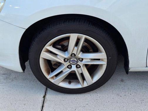 Ice White 2015 Volvo S60 T5 Premier