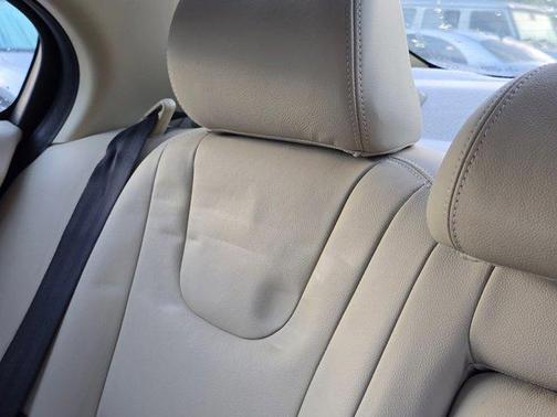 Ice White 2015 Volvo S60 T5 Premier