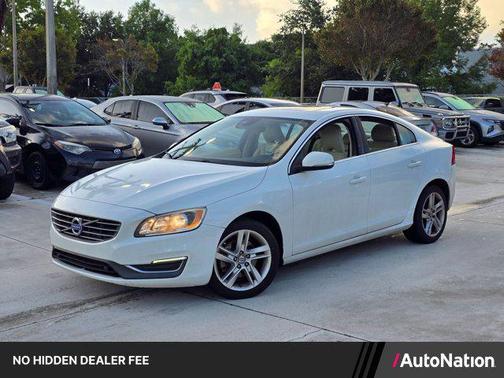 Ice White 2015 Volvo S60 T5 Premier