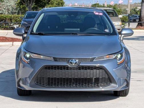 2022 Toyota Corolla LE