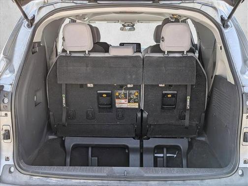 2021 Toyota Sienna LE