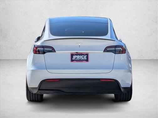 2024 Tesla Model Y Performance Dual Motor All-Wheel Drive