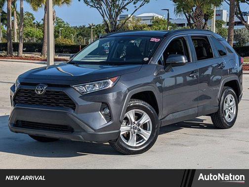 2020 Toyota RAV4 XLE