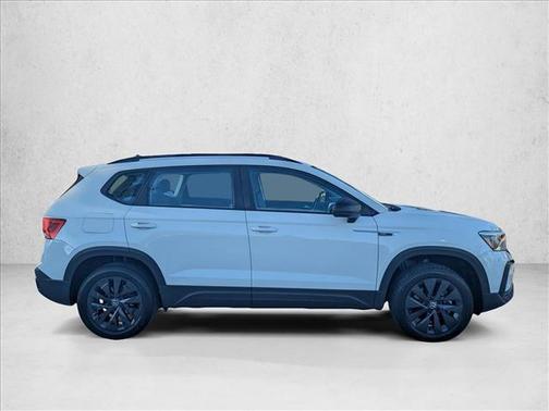 Pure White 2023 Volkswagen Taos 1.5T S