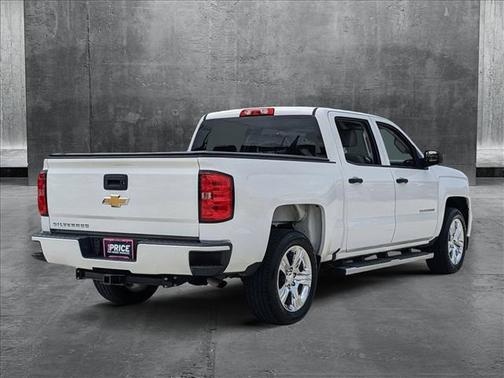 2018 Chevrolet Silverado 1500 Custom