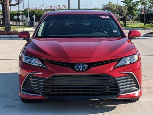 2024 Toyota Camry LE