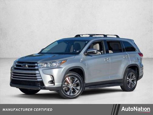 2019 Toyota Highlander LE I4