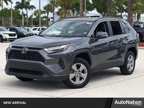 2022 Toyota RAV4 XLE