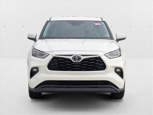 2020 Toyota Highlander LE