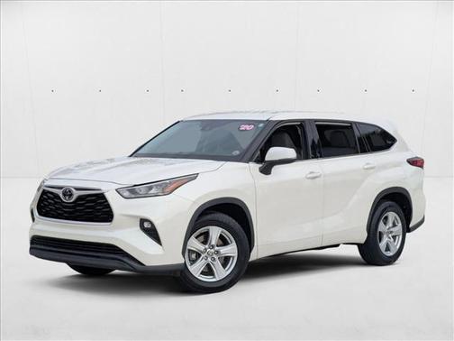 2020 Toyota Highlander LE
