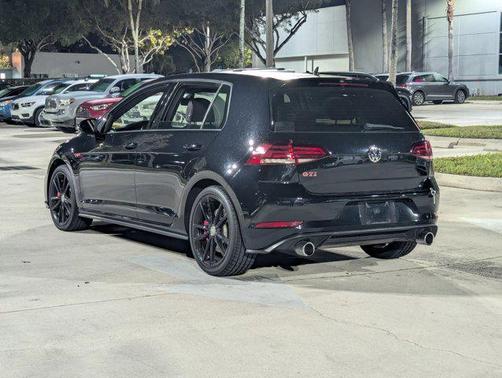 2019 Volkswagen Golf GTI 2.0T S 4-Door