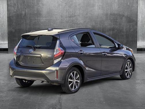 2018 Toyota Prius c Two