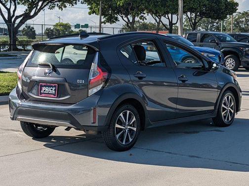 2018 Toyota Prius c Two