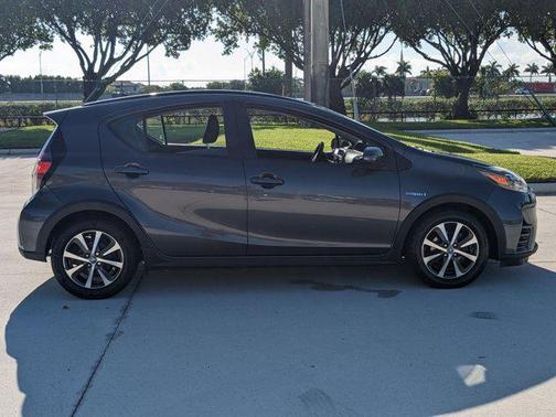 2018 Toyota Prius c Two