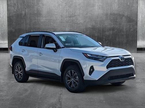 2023 Toyota RAV4 Hybrid XLE Premium