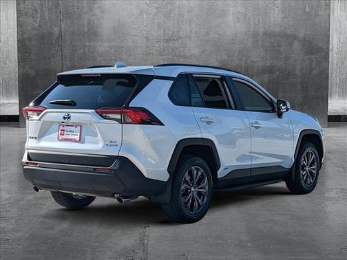2023 Toyota RAV4 Hybrid XLE Premium
