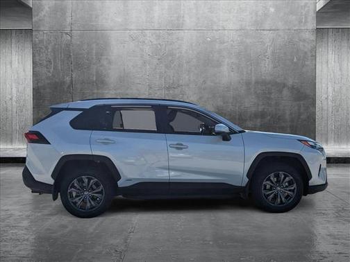 2023 Toyota RAV4 Hybrid XLE Premium