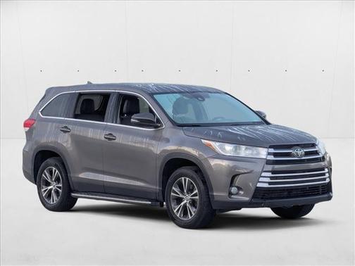 2019 Toyota Highlander LE Plus