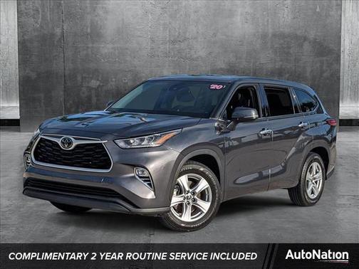 2020 Toyota Highlander LE